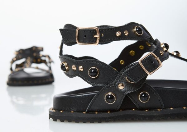 Women's shoes - Image 4