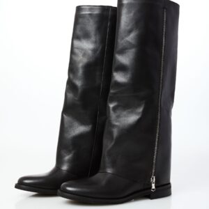 Leather boots with zip