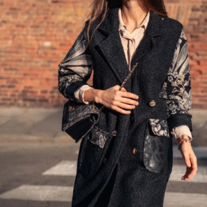 Coat with embroidered sleeves